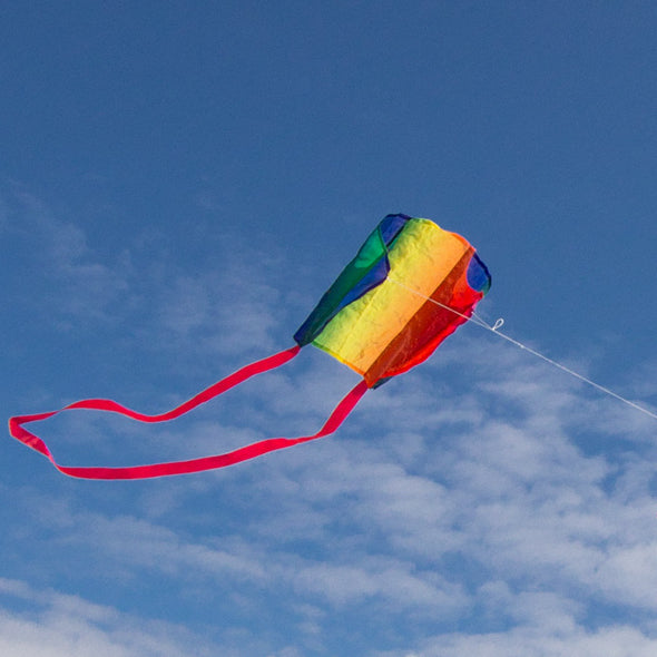 NEW Pocket Rainbow Outdoor Kite