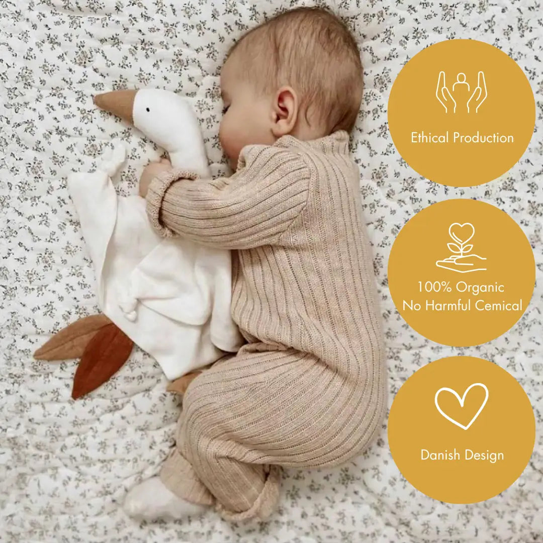 Organic Cotton Cuddle Cloth Goose with Pacifier Holder
