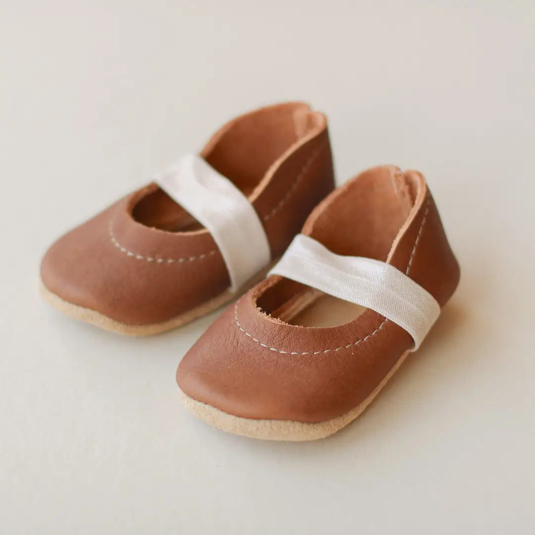 Baby Leather Mary Janes in Walnut