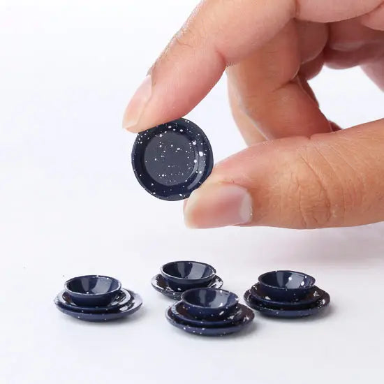 Dollhouse Miniatures: Blue Enamelware Plate Set