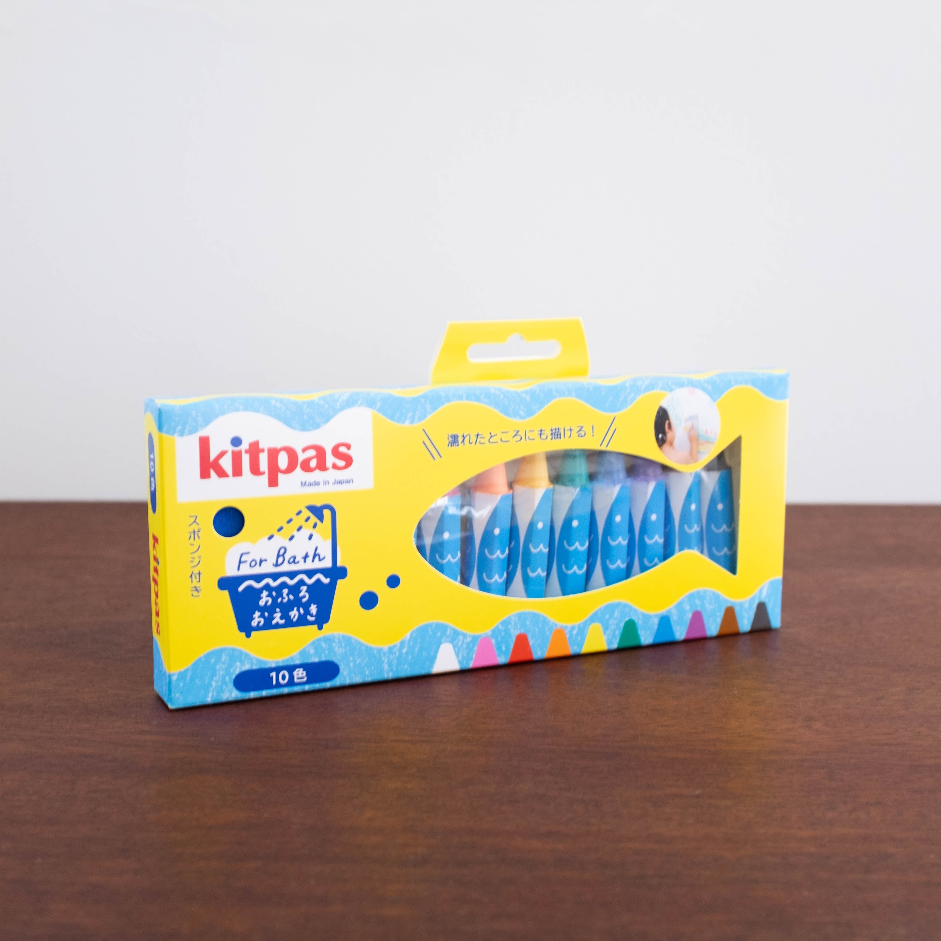 NEW Japanese Bath Crayons 10 Colors and Sponge Kit