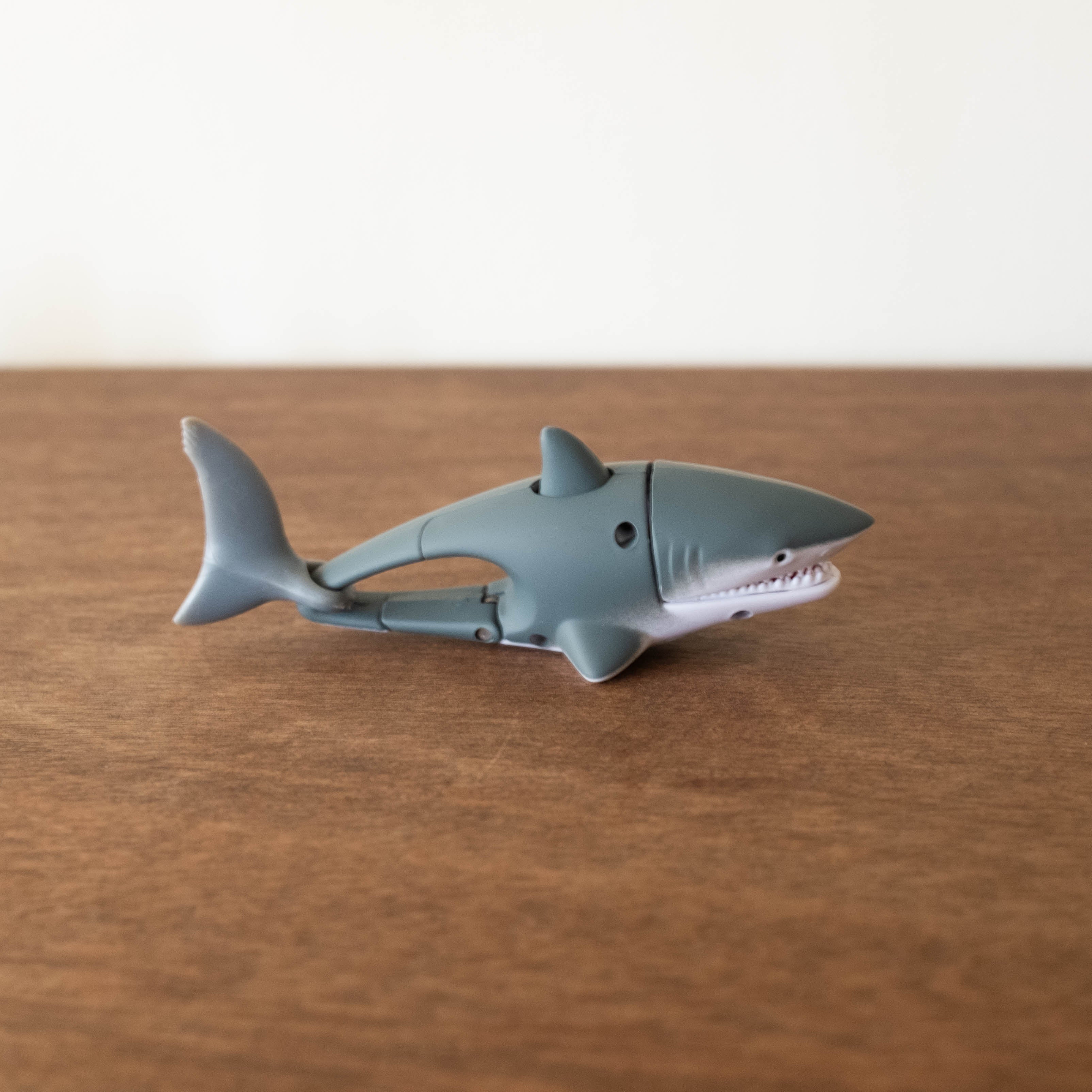 Animal Carabiner Flashlight - Shark