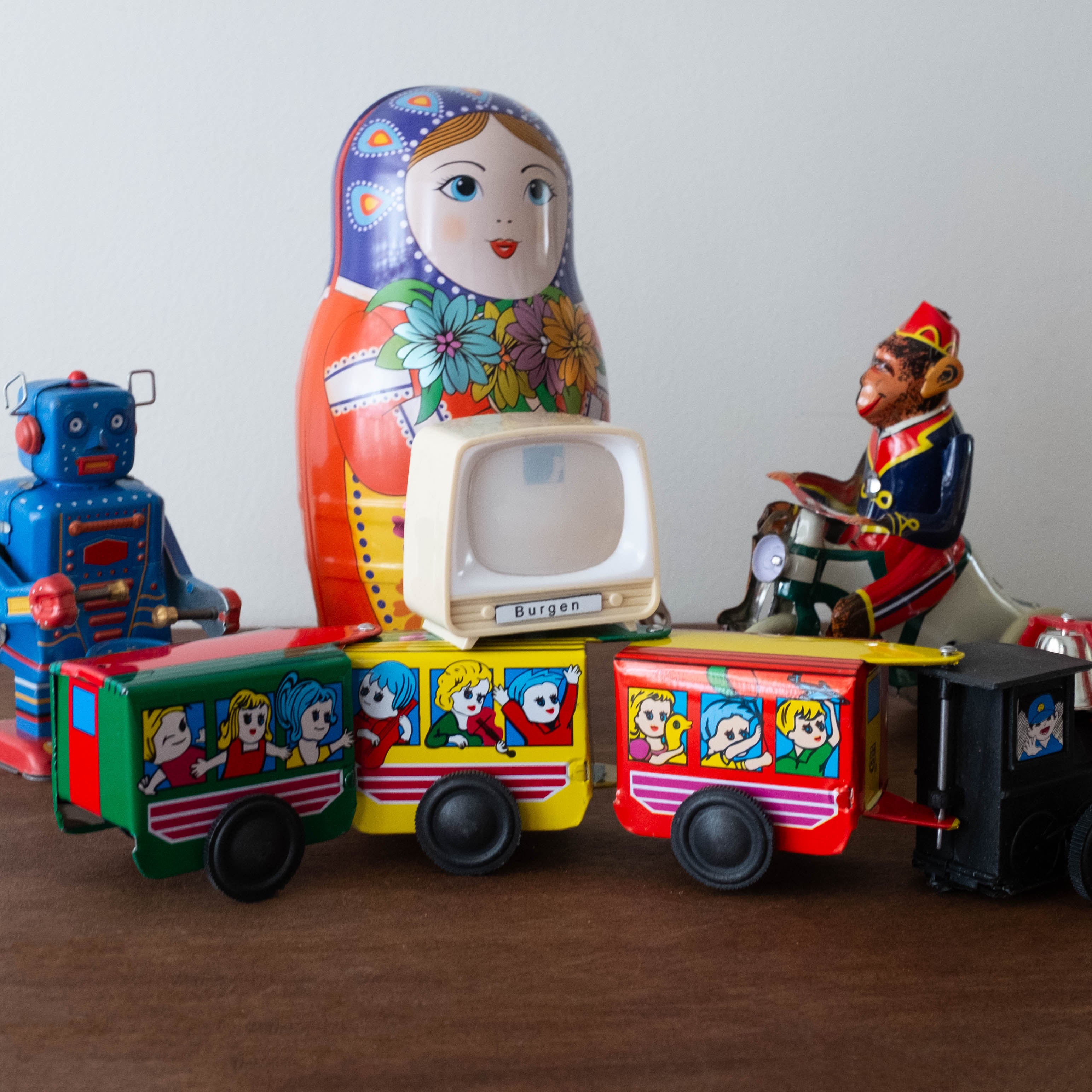 NEW Tin Toy Monkey On Tricycle