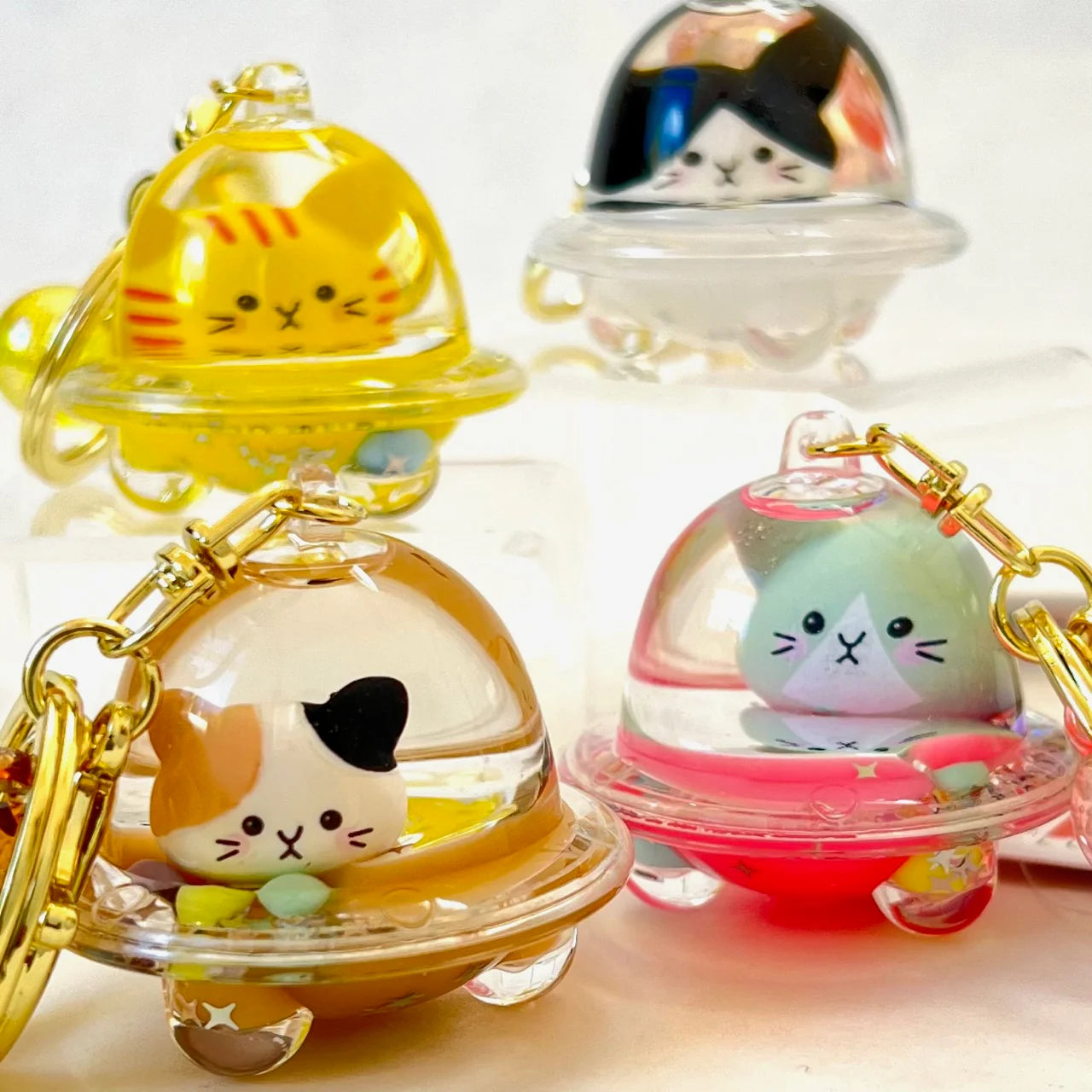 Kitty  UFO Floaty Key Charm