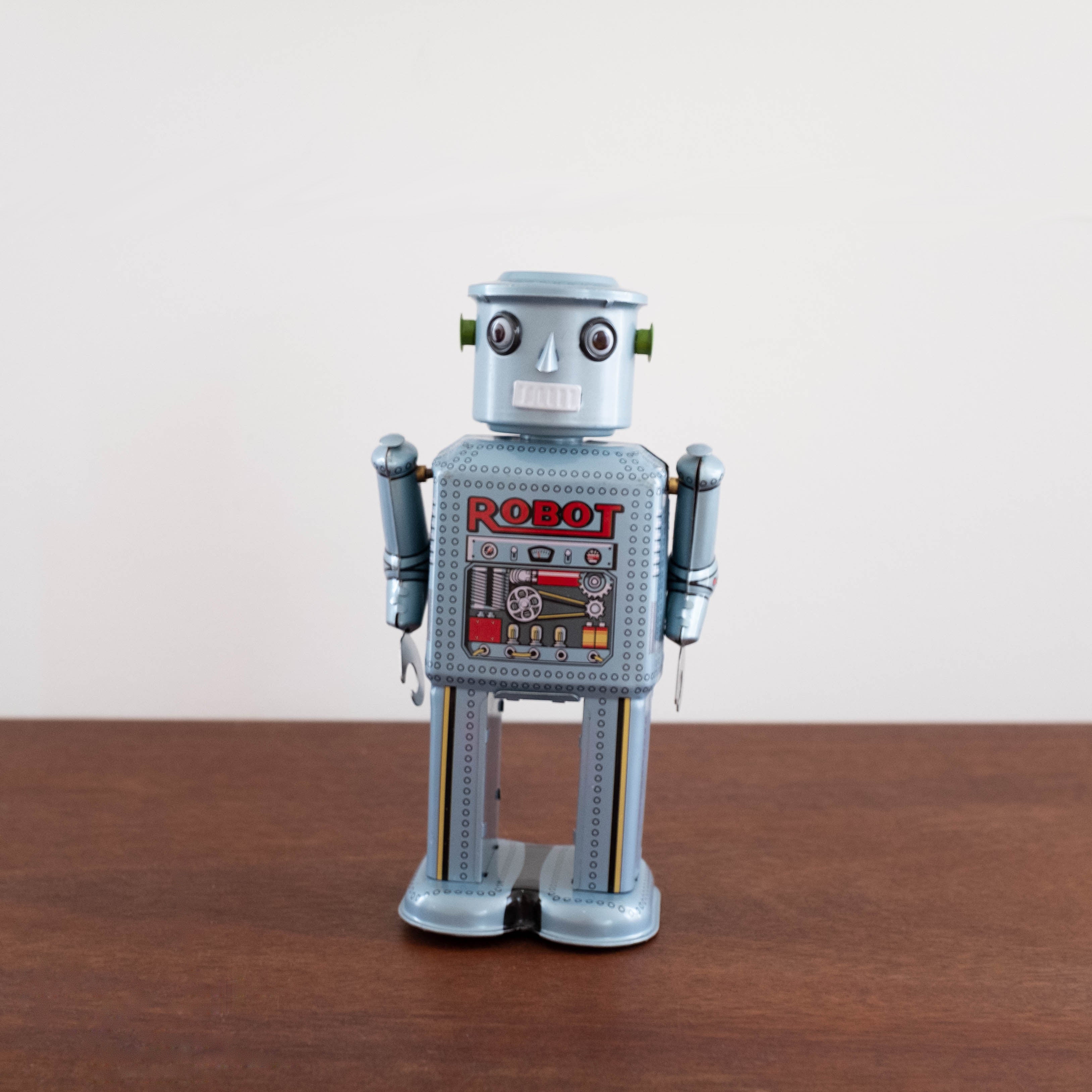 Mechanical Tin Robot Toy