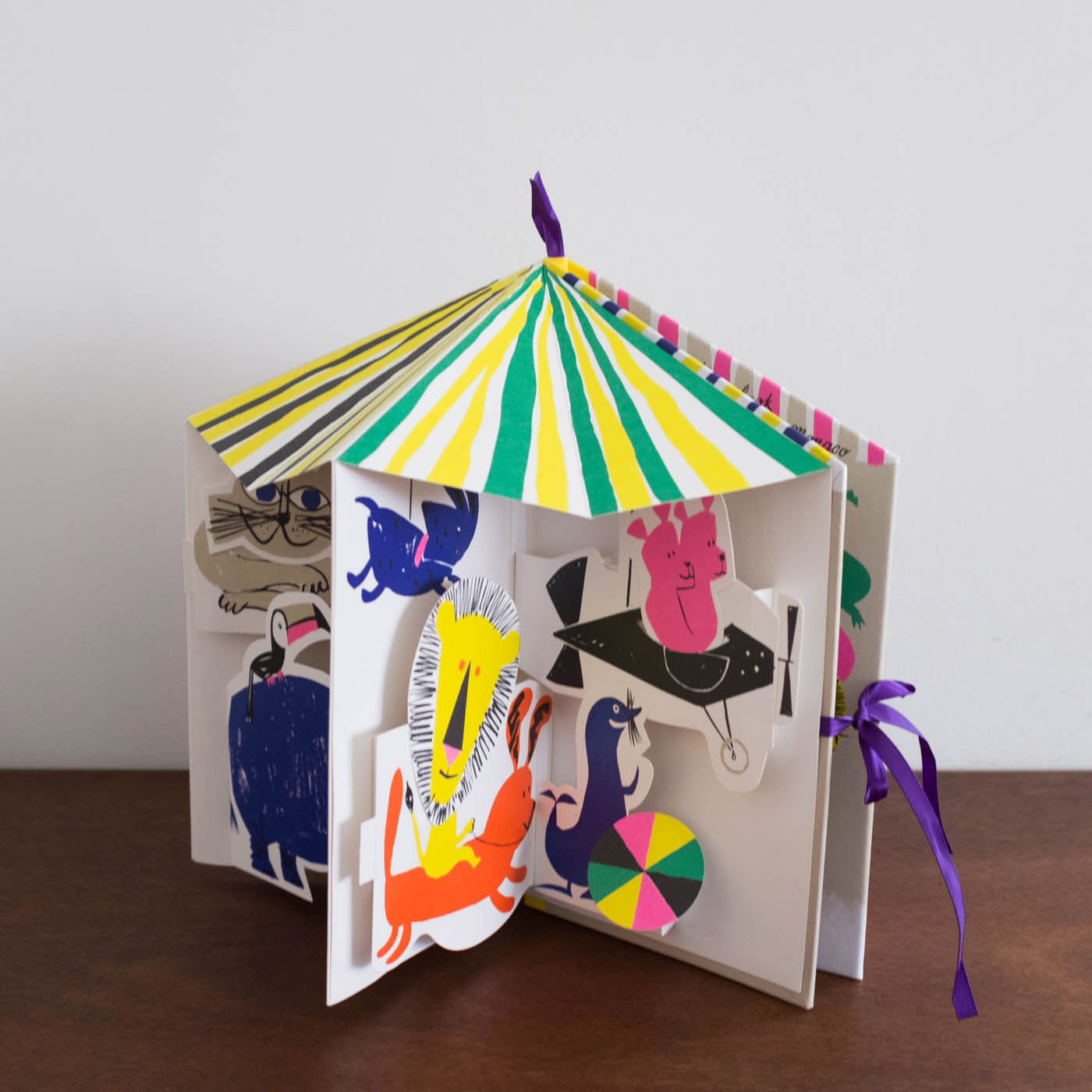 Pop Up Carousel of Animals