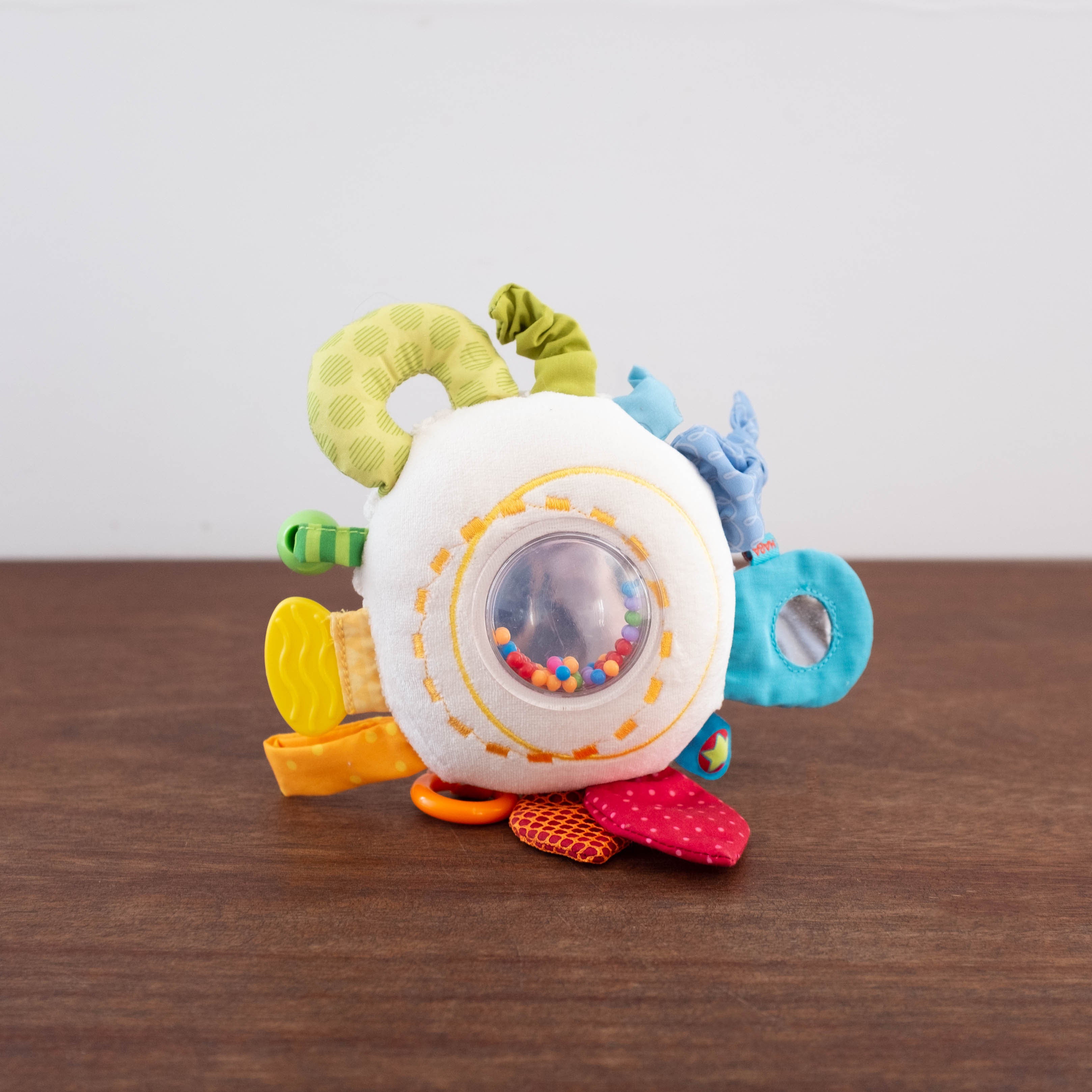 Teether Cuddly Rainbow Round Activity