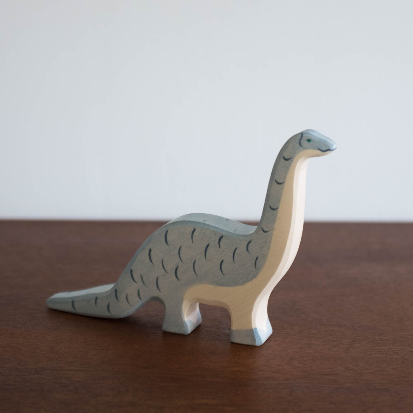 Holztiger Brontosaurus Dinosaur