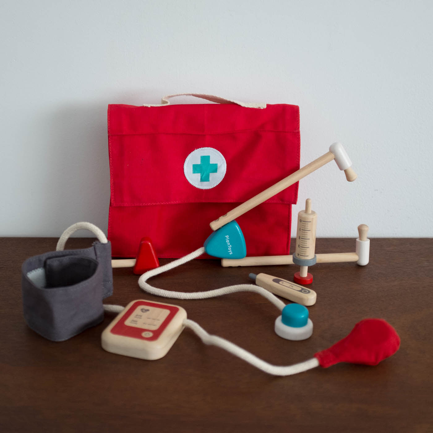 Wooden Doctor Bag Set