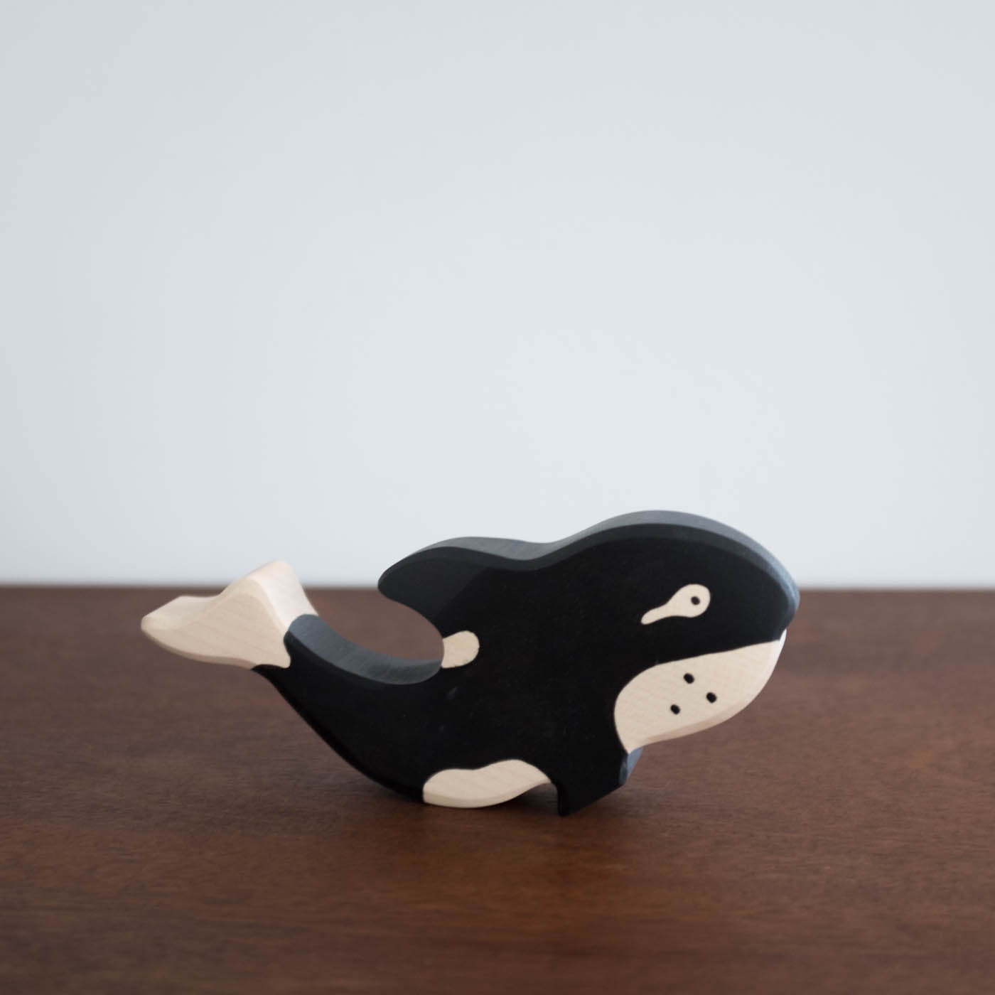 Holztiger Orca Whale