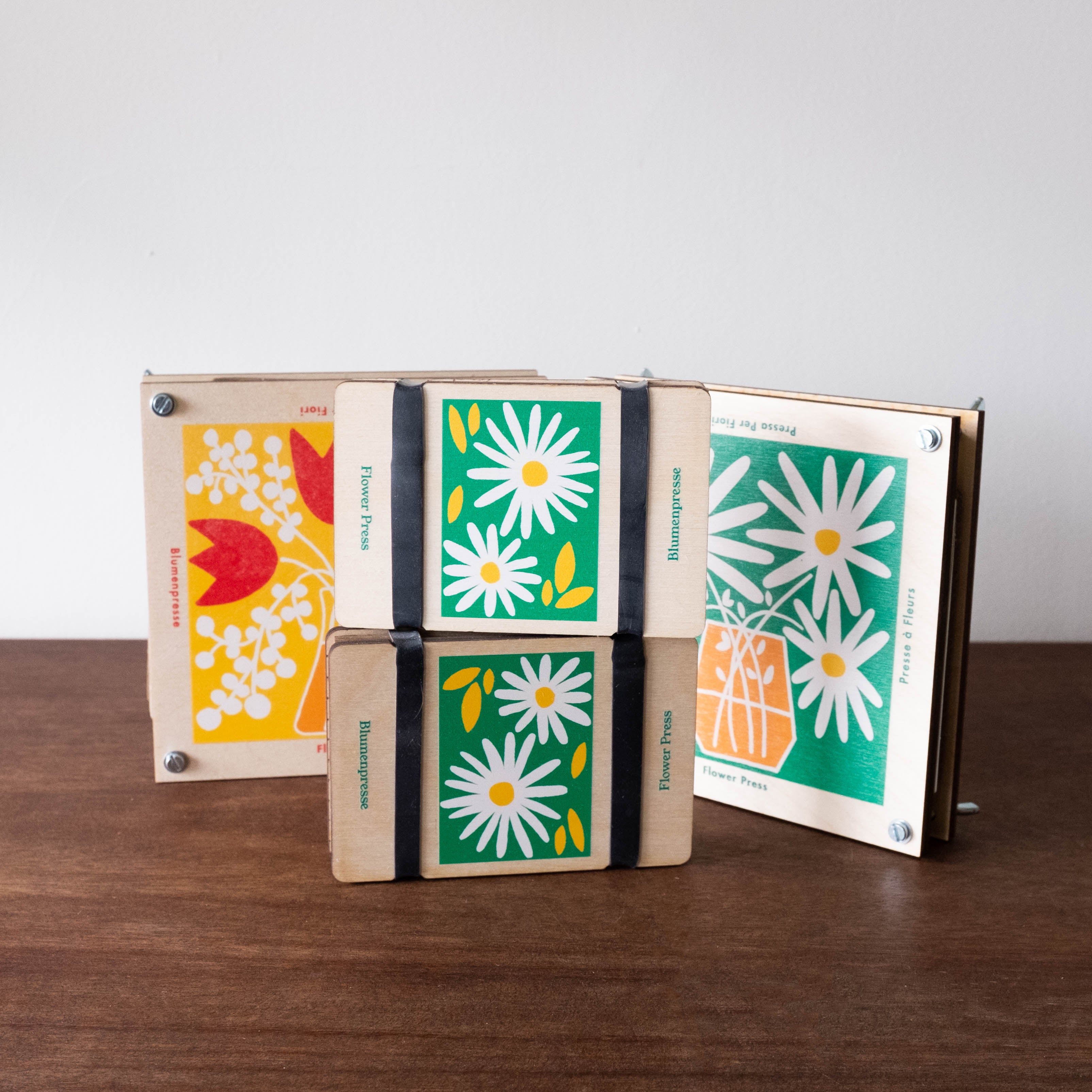 Wooden Pocket Flower Press Kit-Daisy